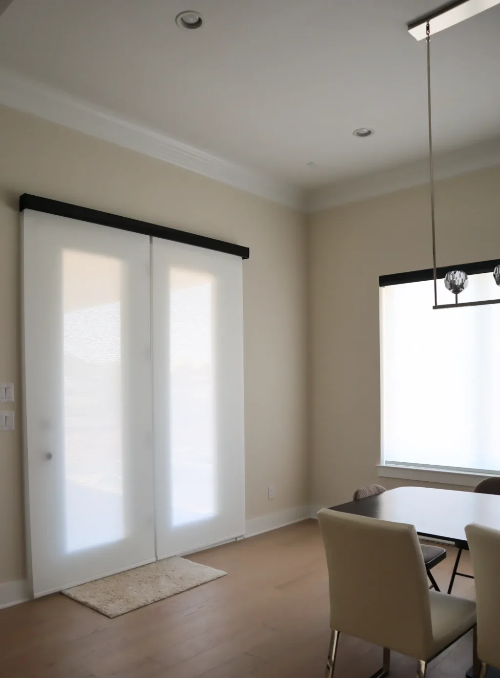 JDX Blinds and Curtains Roller Shades