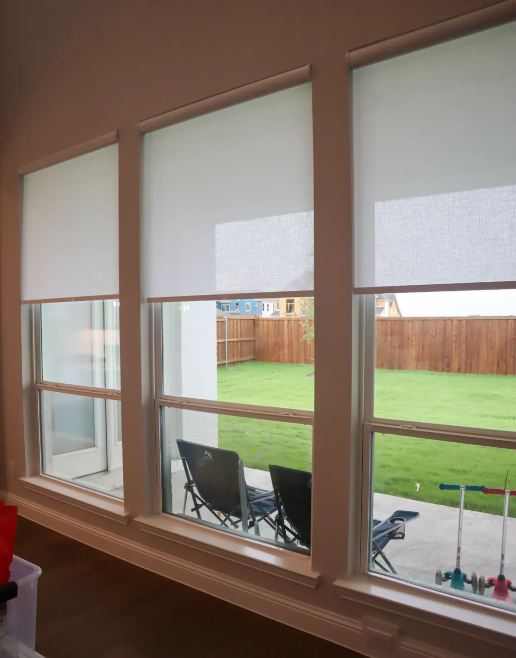 JDX Blinds and Curtains Roller Shades