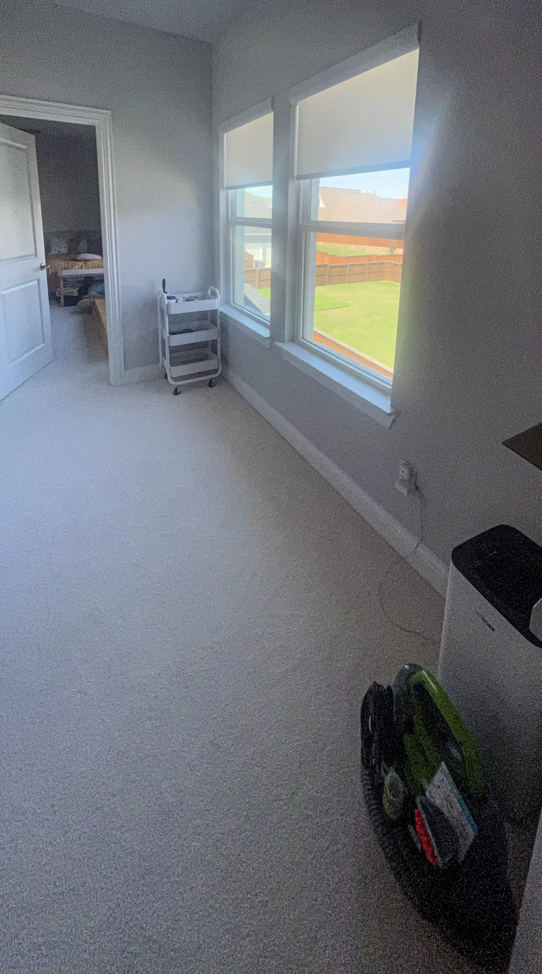Sunscreen 1% shades installed in a Allen, TX home